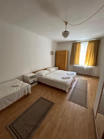 Corvin Panzio Bed and Breakfast Győr Eksteriør billede