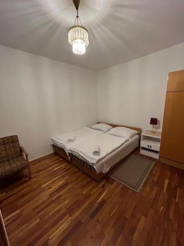 Corvin Panzio Bed and Breakfast Győr Eksteriør billede